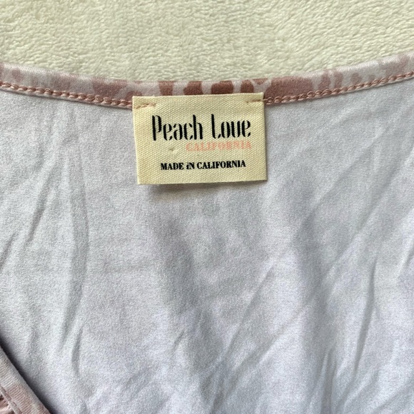 Love Peach Live Sleeve Ruffled Peplum Blouse Top - Picture 4 of 11